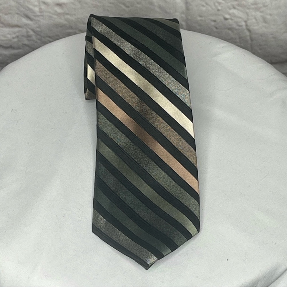 Claiborne Men's Striped Metallic Green Neck Tie